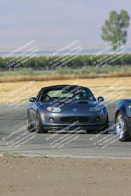media/Sep-17-2023-Speed Ventures (Sun) [[7e780ba612]]/Green/Session 1 (Grapevine)/